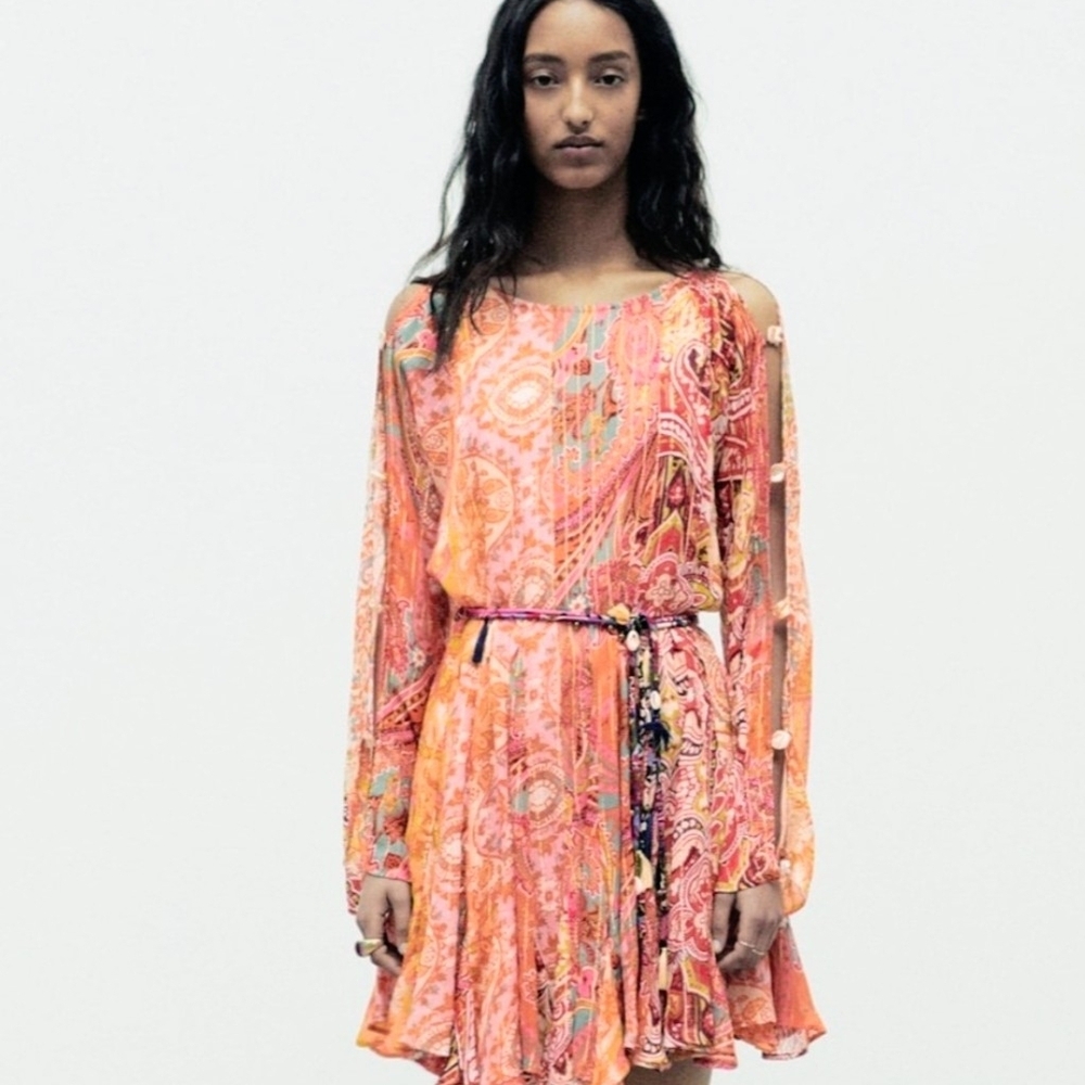 Zara Vibrant Orange Paisley Long Sleeve Short Dress Size M